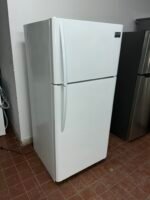 FRIGIDAIRE Fridge - View 5
