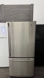 LG LG Smart Refrigerator – Model 702MRLM16248 with WiFi Fridge - View 3