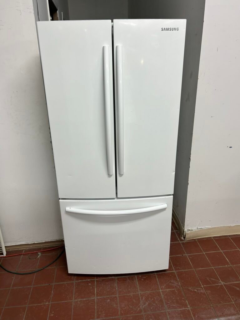 SAMSUNG Fridge