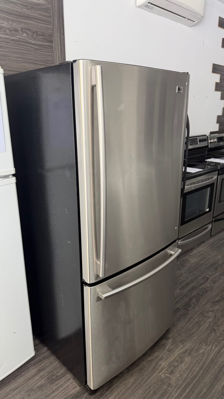 LG LG Smart Refrigerator – Model 702MRLM16248 with WiFi Fridge