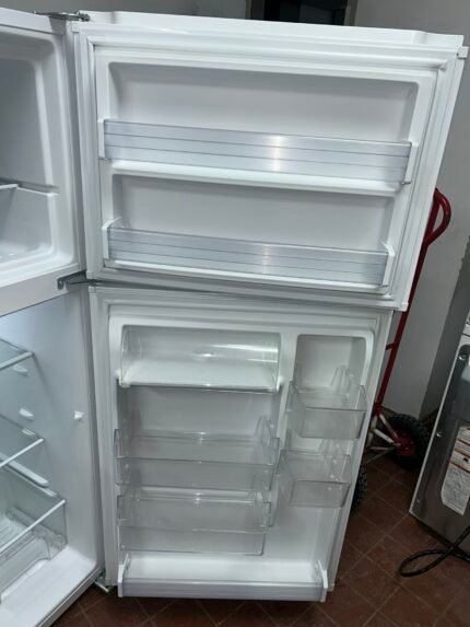 WHIRLPOOL Fridge - View 2