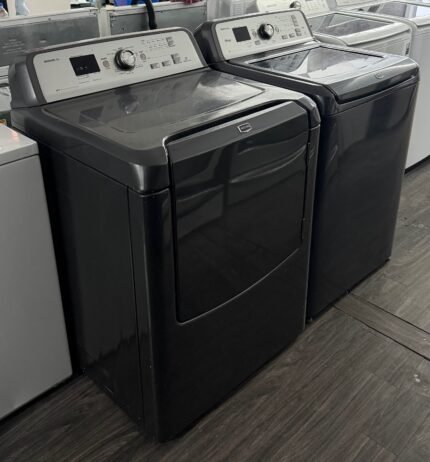 MAYTAG MAYTAG – High-Efficiency Performance Design Washer Dryer