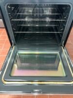 FRIGIDAIRE Stove - View 2