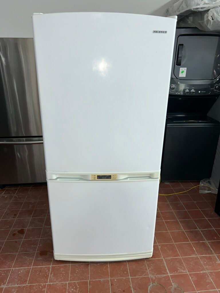 SAMSUNG Fridge
