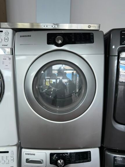 SAMSUNG Washer Dryer - View 2