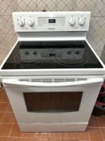 SAMSUNG Stove - View 3