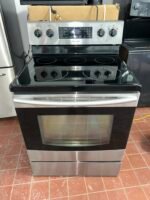 SAMSUNG Stove - View 2