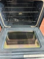 WHIRLPOOL Stove - View 3