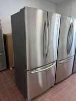 SAMSUNG Fridge - View 5