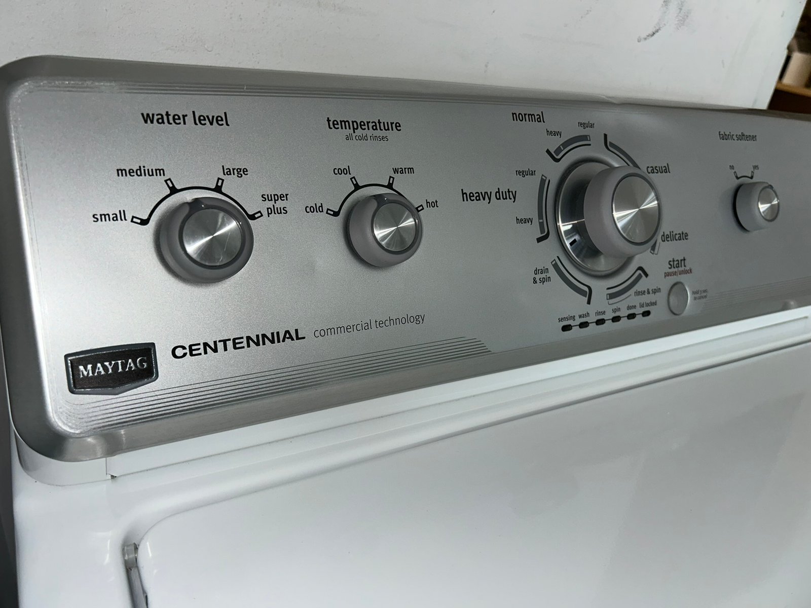 MAYTAG Washer Dryer - View 2