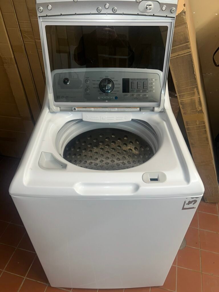 GE GTW680BMMWS Washer - View 2