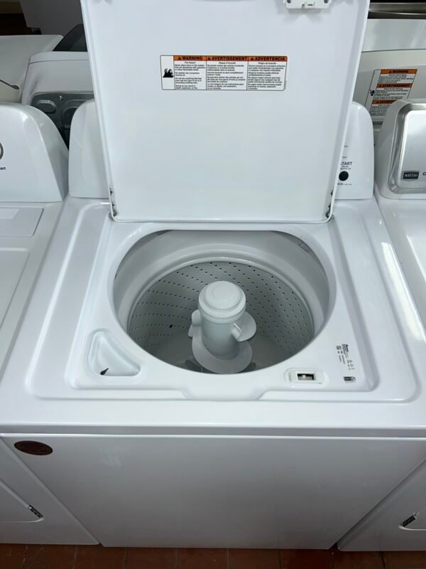 AMANA Washer Dryer - View 2