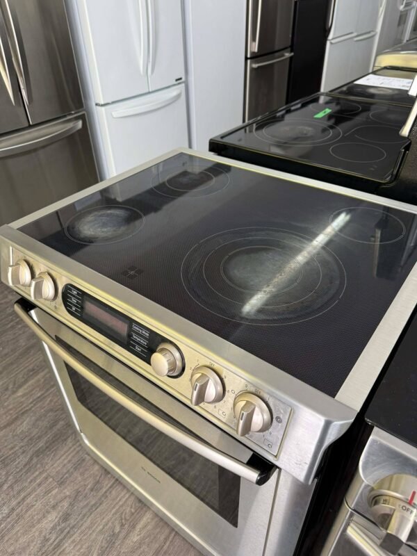 Bosch Bosch Built-In Oven – HEI7282C/09 with sleek design Stove - View 2