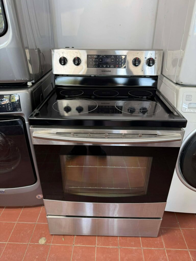 SAMSUNG Stove