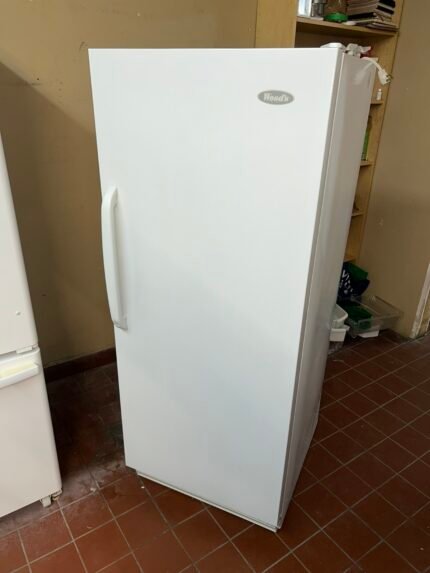 WOODS Freezer