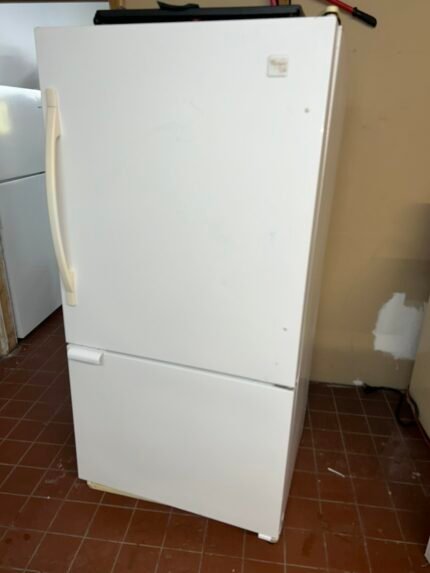 WHIRLPOOL Fridge