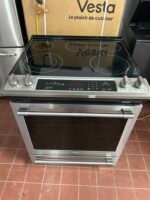 MAYTAG Stove - View 5