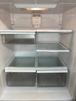 WHIRLPOOL Fridge - View 3