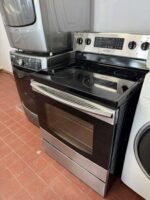 SAMSUNG Stove - View 3