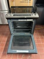 MAYTAG Stove - View 4