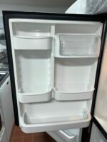 WHIRLPOOL Fridge - View 5