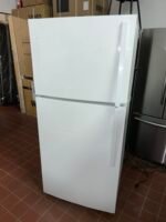 WHIRLPOOL Fridge - View 5