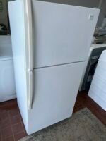 WHIRLPOOL Fridge - View 2