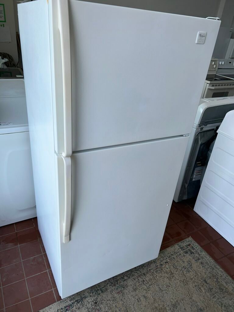 WHIRLPOOL Fridge - View 2