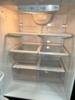 WHIRLPOOL Fridge - View 3