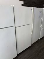 INGLIS Fridge - View 2