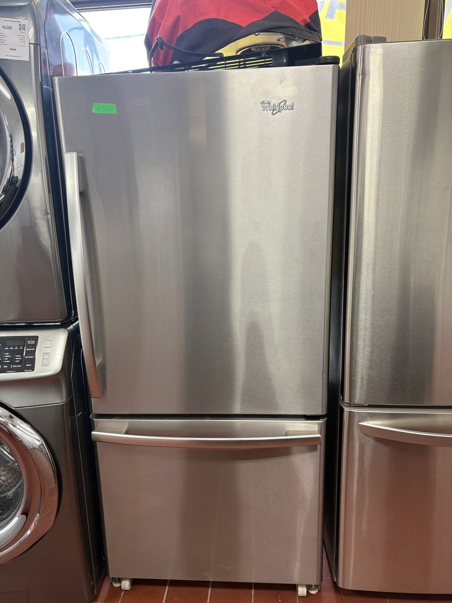 WHIRLPOOL Fridge WHIRLPOOL Fridge