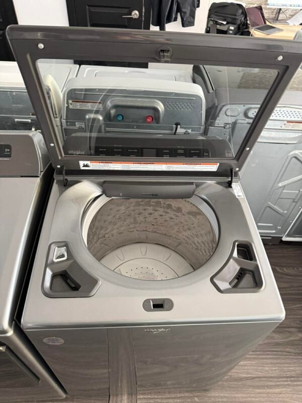WHIRLPOOL Washer Dryer - View 2