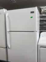 FRIGIDAIRE Fridge