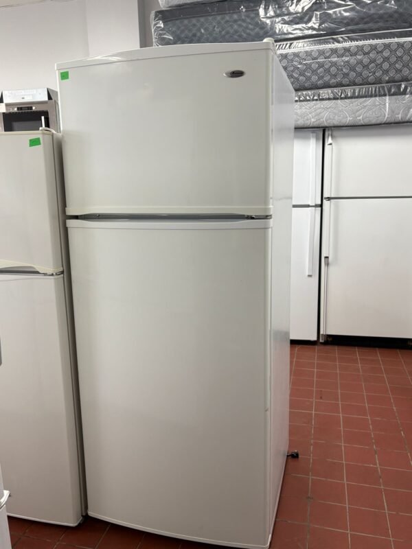 AMANA Fridge