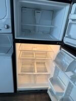 WHIRLPOOL Fridge - View 2