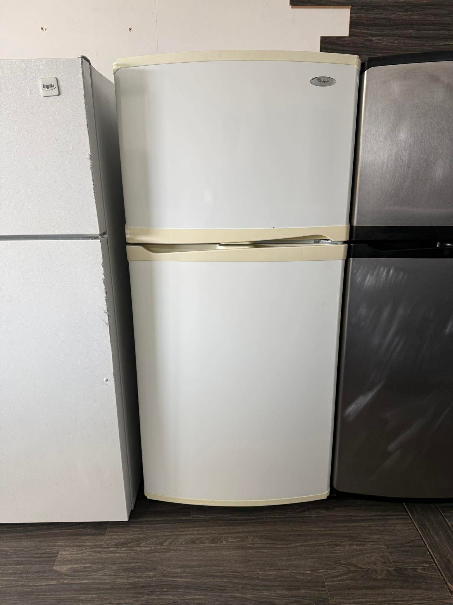 WHIRLPOOL Fridge WHIRLPOOL Fridge