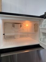 FRIGIDAIRE Fridge - View 2