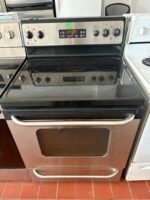 GE Stove