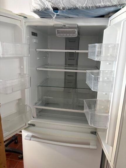 MAYTAG Fridge - View 2