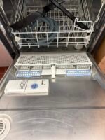 WHIRLPOOL Dishwasher - View 2
