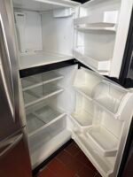 WHIRLPOOL Fridge - View 4