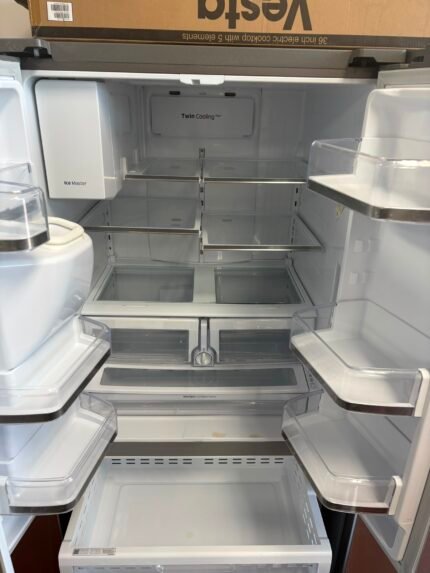 SAMSUNG Fridge - View 2