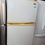 WHIRLPOOL Fridge