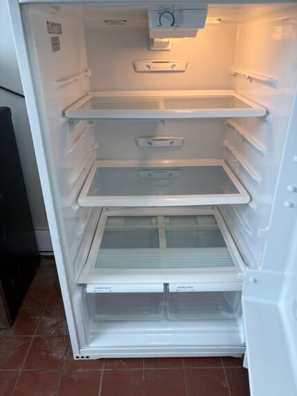 INGLIS Fridge - View 2