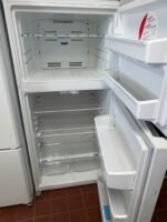 FRIGIDAIRE Fridge - View 2