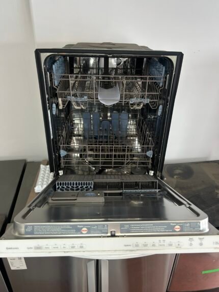 WHIRLPOOL Dishwasher - View 2