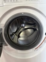 WHIRLPOOL Washer Dryer - View 3