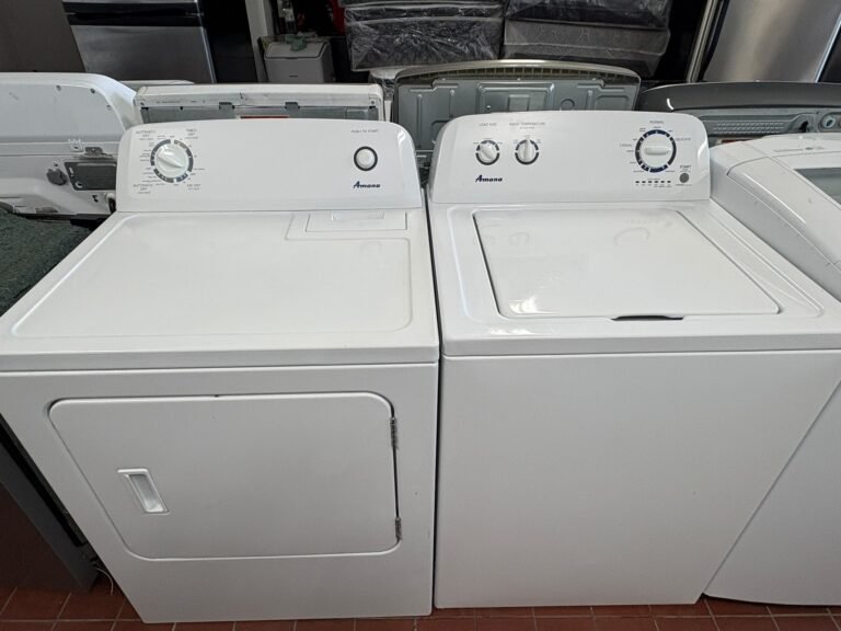 AMANA Washer Dryer