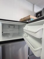 FRIGIDAIRE Fridge - View 3