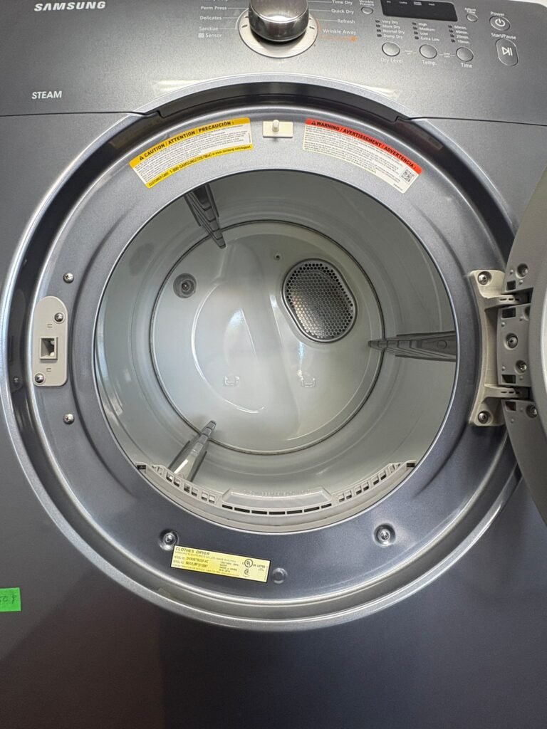 SAMSUNG Washer Dryer - View 2